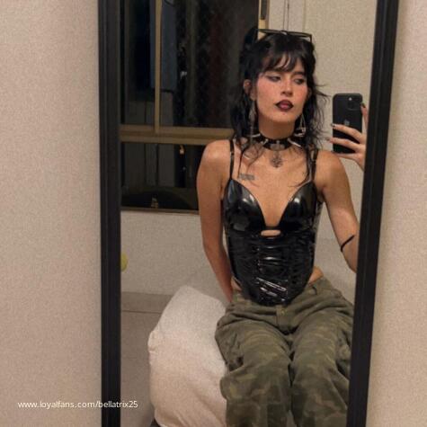 Bellatrix25 avatar