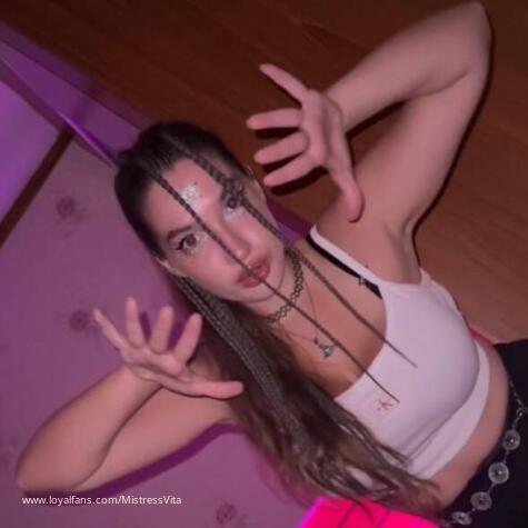 Collector Evi Mesmerize avatar
