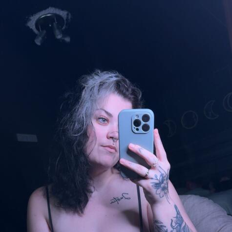 Nikkiilynn avatar
