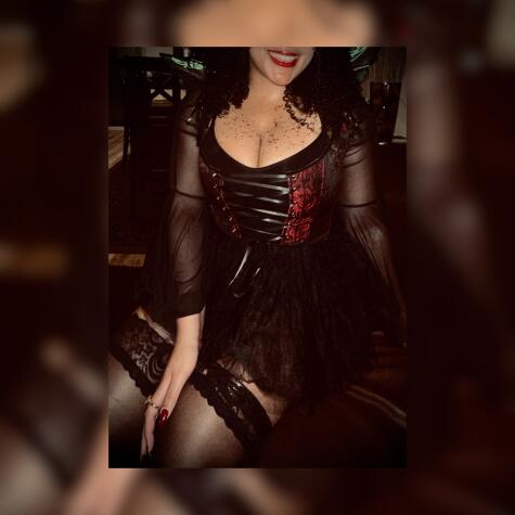 Queen Caramele avatar