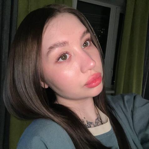 ConsyLoula avatar