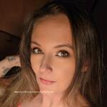 Peachylittlesecret avatar