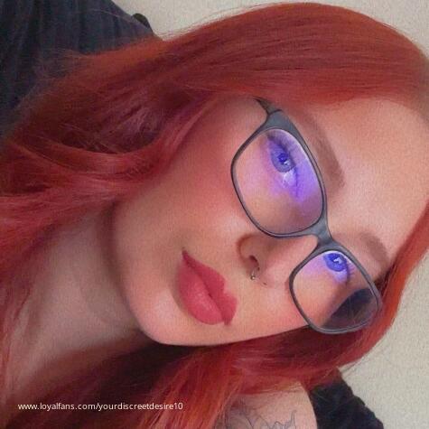 YourDiscreetDesire10 avatar