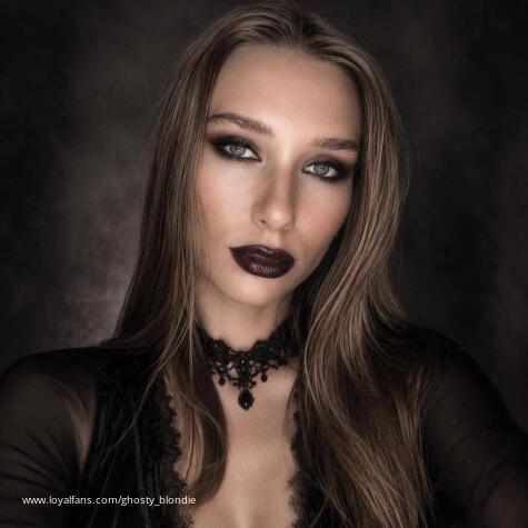 Ghosty_Blondie avatar
