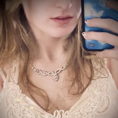 fawnoverfaye avatar