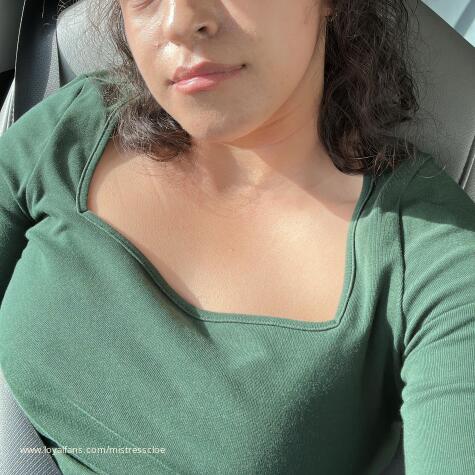 Mistress Cloe avatar