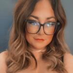 Hothousewife33 avatar