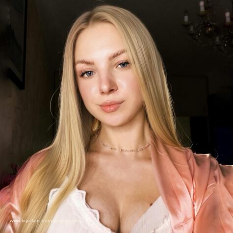 Priincess Riley Findom Femdom avatar