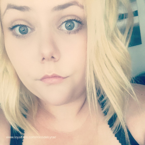 missdaisyrae’s Official Social Fan Page LoyalFans