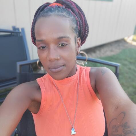 Monie24 avatar