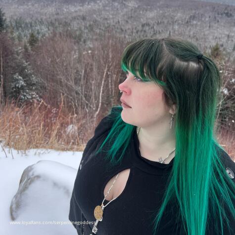 SerpentineGoddess avatar