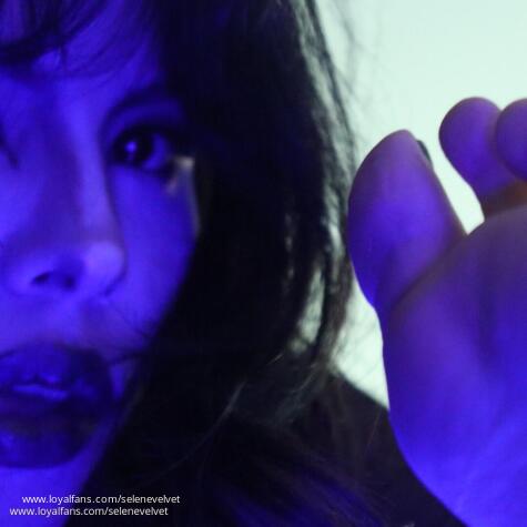 SeleneVelvet avatar