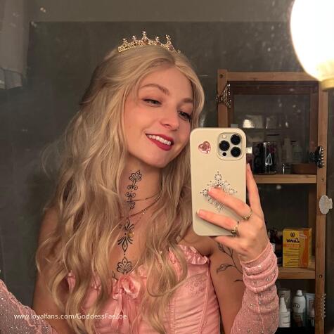 GoddessFaeZoe avatar