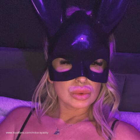 Goddess Rayasky avatar