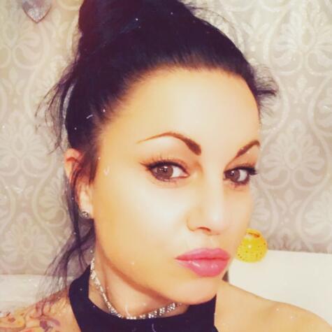 Goddess Serena Joy avatar