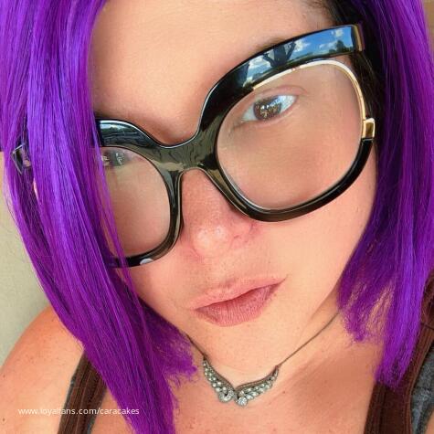 Caracakesxoxo avatar