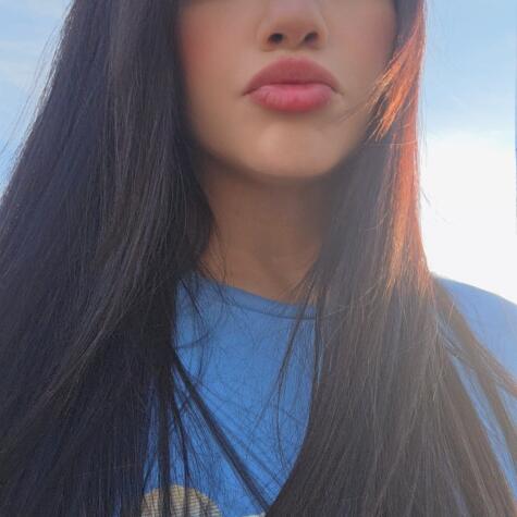 RarelyYoursX avatar