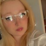 Zoeylu98 avatar