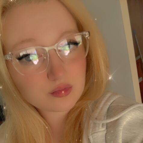 Zoeylu98 avatar