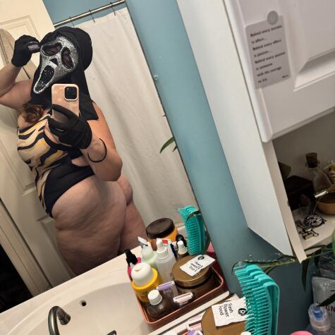 MistressZuzu420 avatar