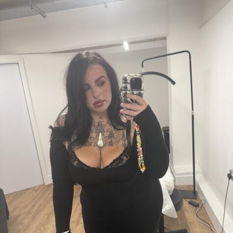 GoddessVivienne6 avatar