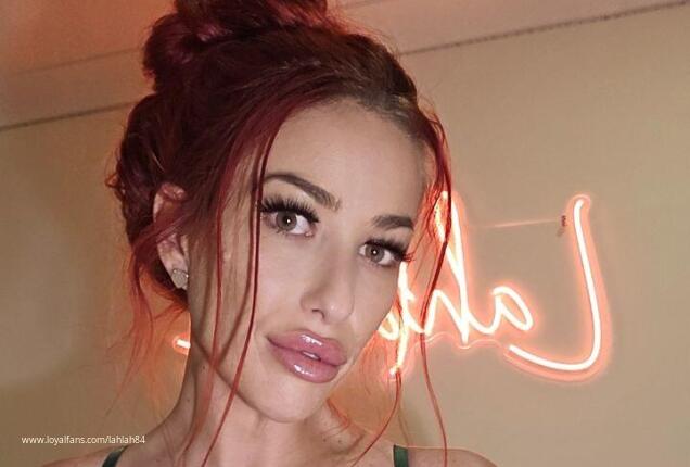 Can mommy taste your candy cane - Lahlah84 Official Profile www