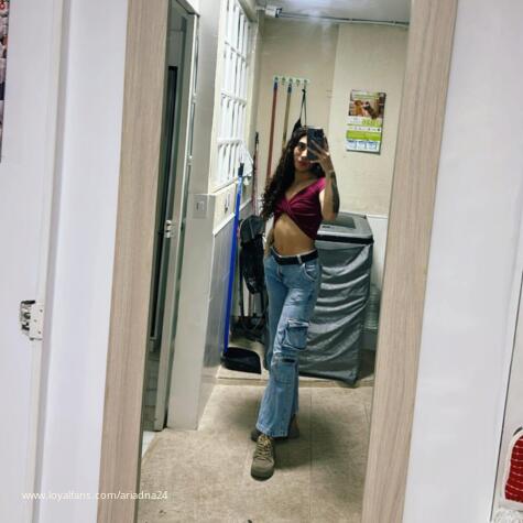 Ariadna24 avatar