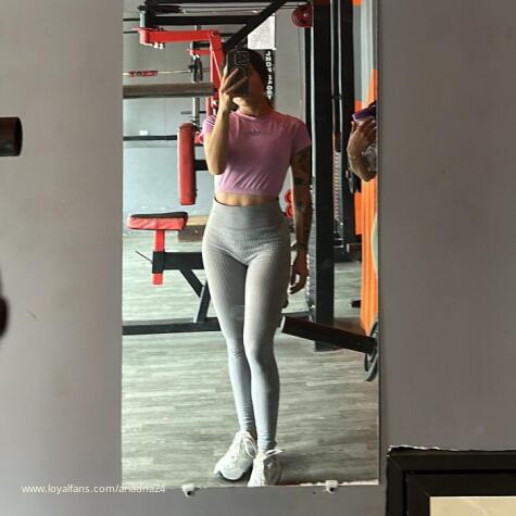 Ariadna24 avatar