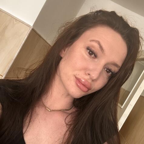 CleoNoir2828 avatar