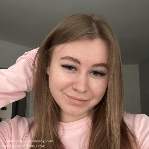 Bellabigboobs
