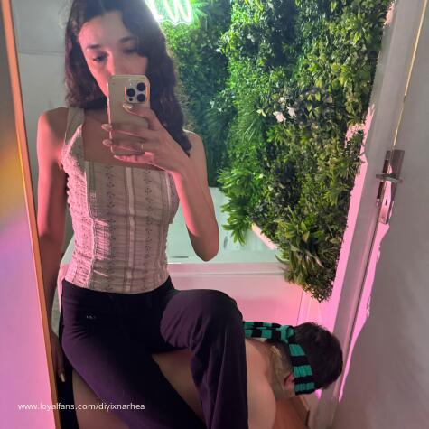 Rhea findom goddess femdom avatar