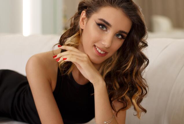 Ruby Riviera LOOK AND ADMIRE 💋 - Ruby Riviera Official Photos | LoyalFans