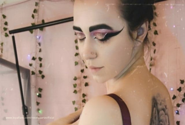 🌹 Waiting till the day I can afford the real thing... - roseiquartzofficial Official Photos