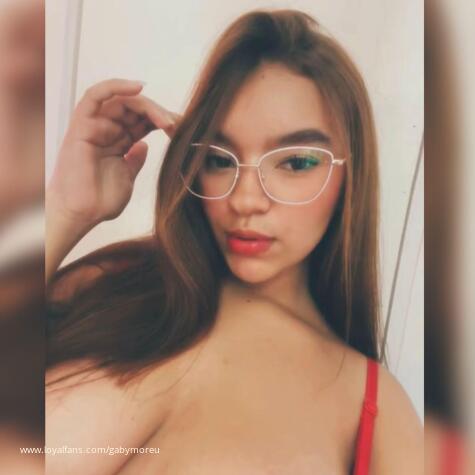 GabyMoreu avatar
