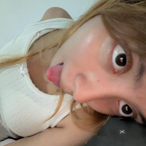 Soffie Peach avatar