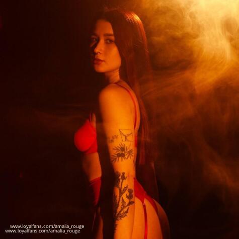 Red Queen Amalia avatar