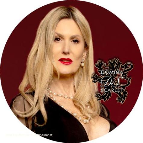 Domina Scarlet avatar