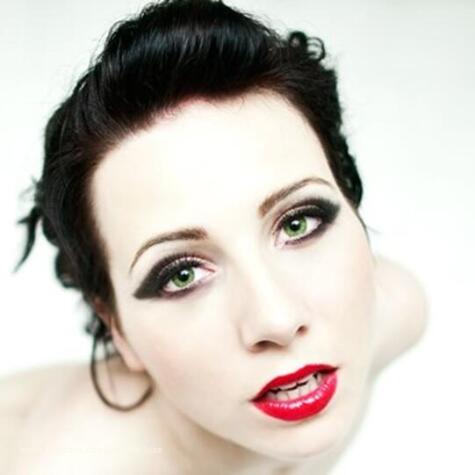 Lady Lara de Luxe avatar