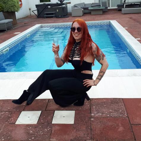 Domina_Sky avatar