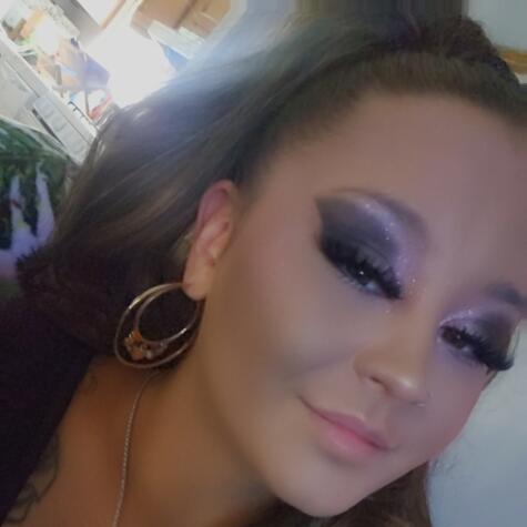 XoApple avatar