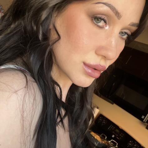🦋 Goddess Mo Mo 🦋 avatar