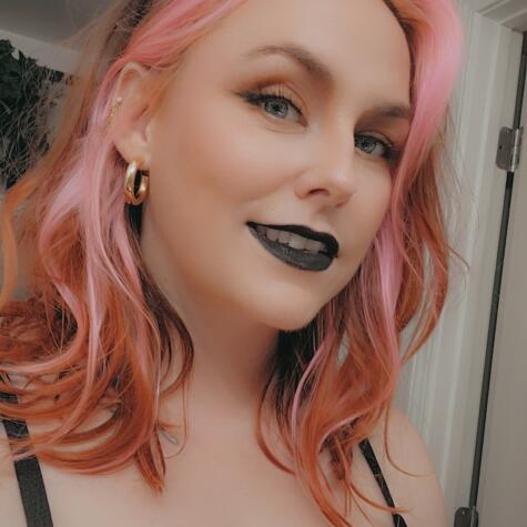 GoddessZoe avatar