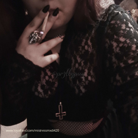 mistressmaeve avatar