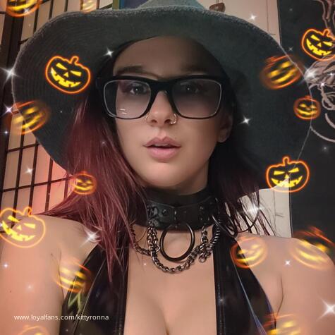 KittyRonna avatar