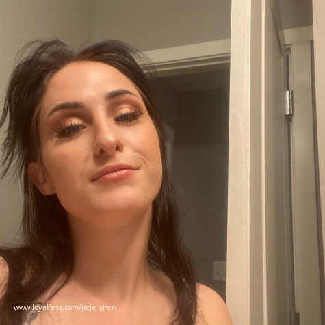 Jade_Siren's Official Social Fan Page | LoyalFans