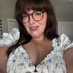 Luna Lewis avatar