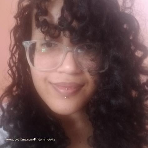 Findomme Ayla’s Official Social Fan Page | LoyalFans