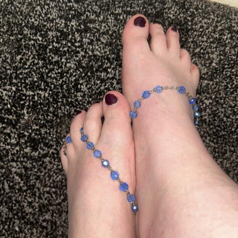Feetwithbea avatar
