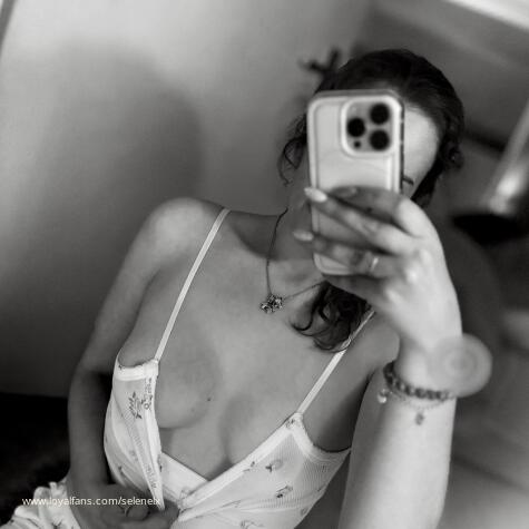 Selenelx avatar