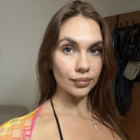Jade Tee avatar